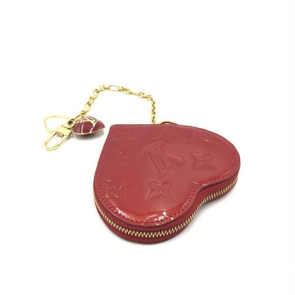 Louis Vuitton Red Pomme D´amour Vernis Heart Coin & Charm - Picture 9 of 10